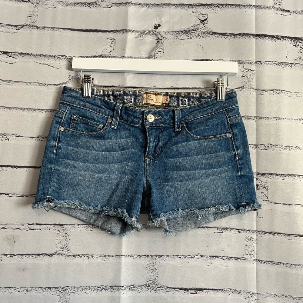 Paige Silver Lake High Rise Denim Cutoff Shorts Size 26 Y2K Blue Vintage Stretch - Picture 4 of 16
